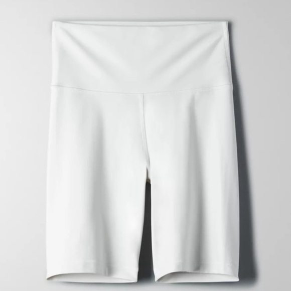 Aritzia Pants - ARITZIA Tna Ribbed Biking Cycling Shorts